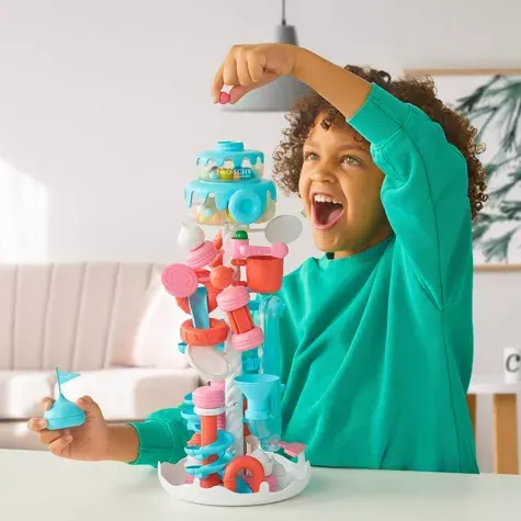 FAO Schwarz Gumball Tower – Torre Interactiva y Dispensador de Chicles - thumbnail 5